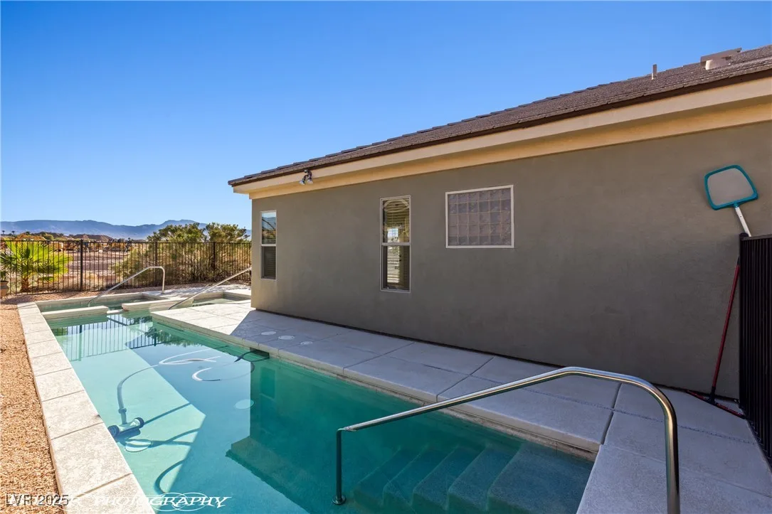 456 Wild Horse Lane — photo 5