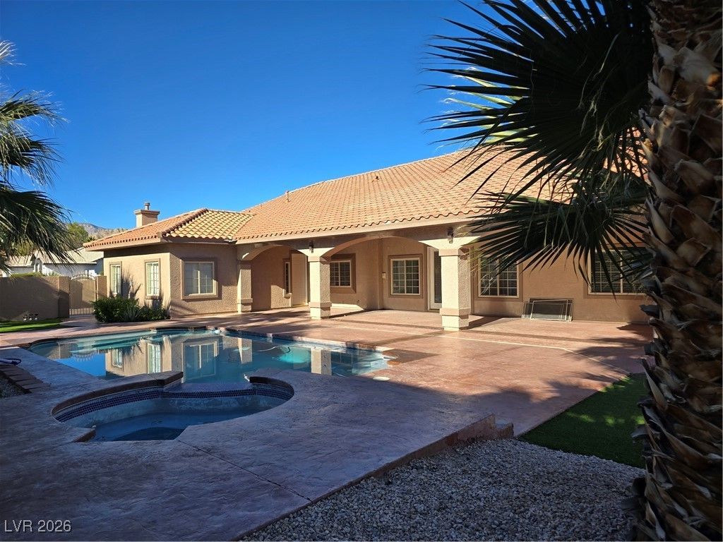 9585 West Lone Mountain Road m — photo 4 of 49