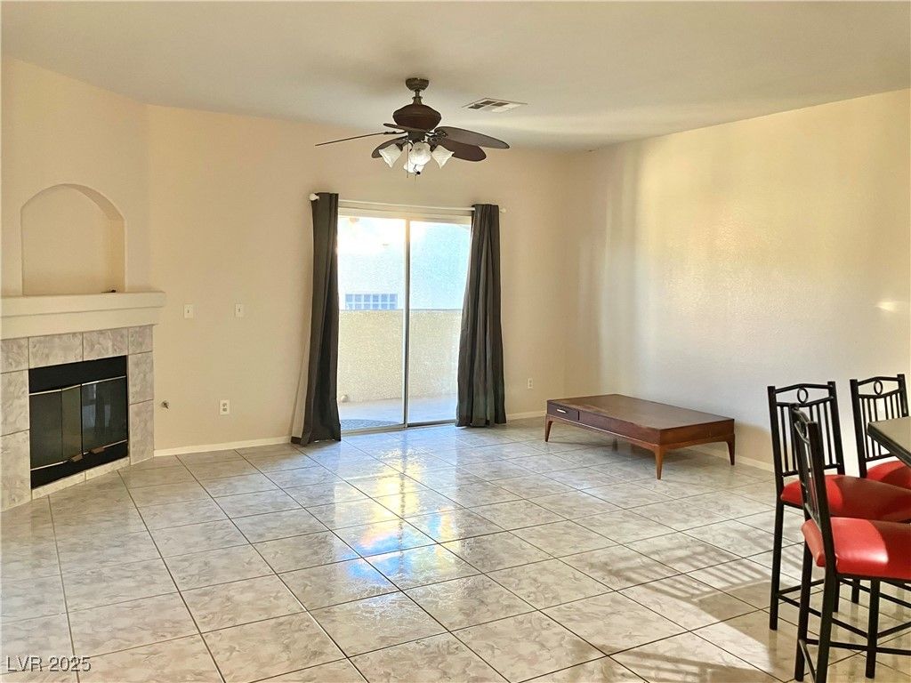 2975 Bluegrass Lane 521 — photo 5