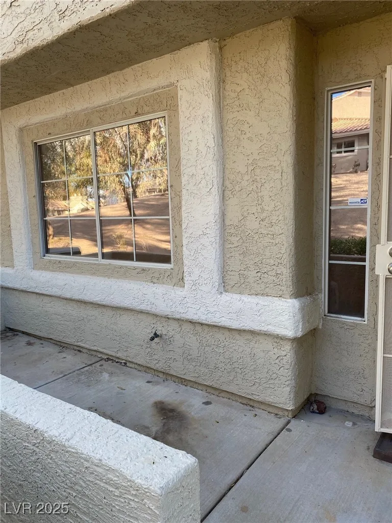 2208 Rugged Mesa Drive — photo 2