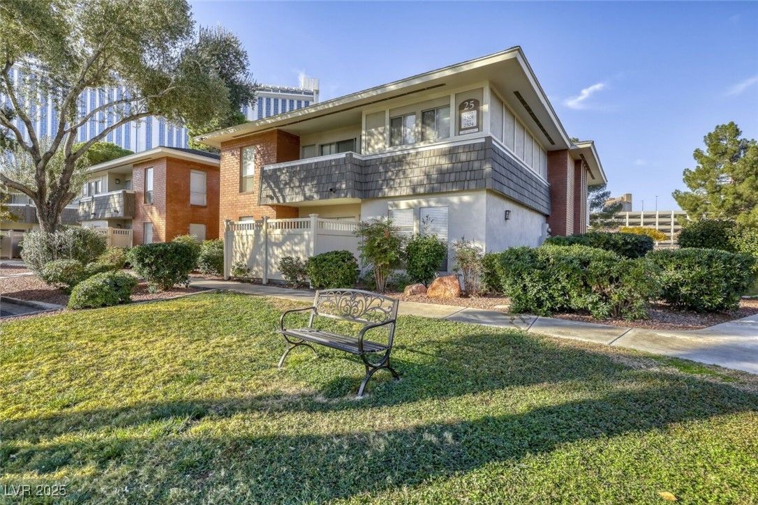 2807 Geary Place 2501 — photo 3