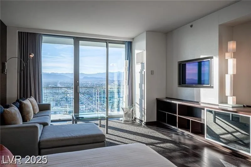 4381 West Flamingo Road 3303 — photo 3