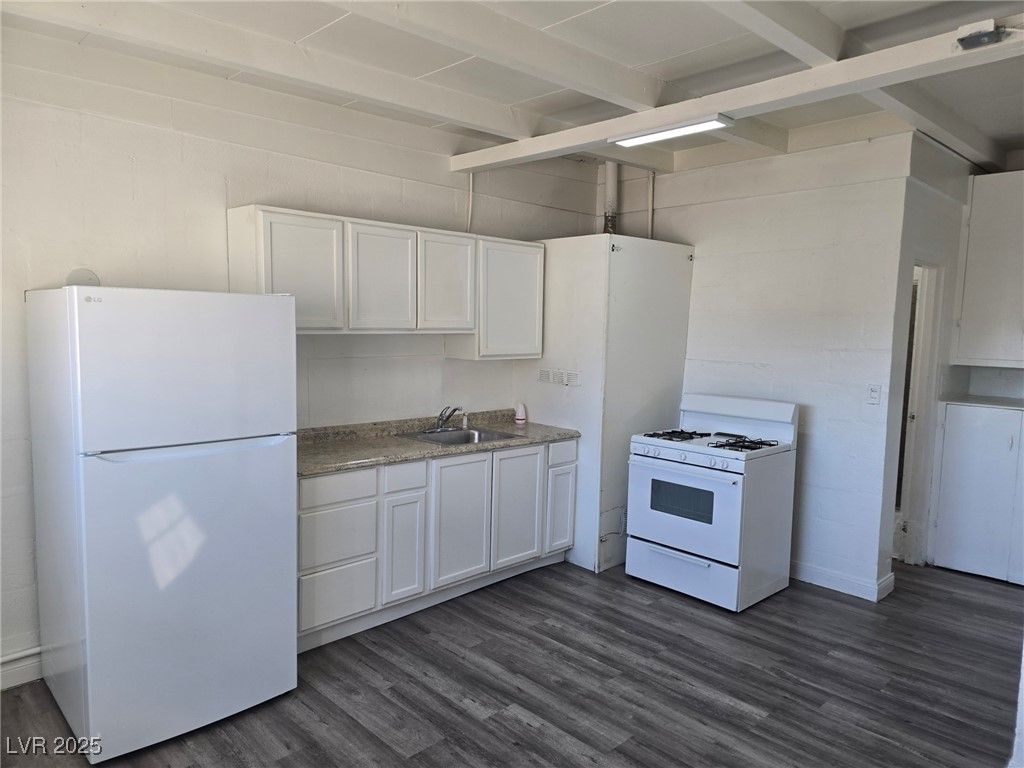 1911 Princeton Street B — photo 2 of 12