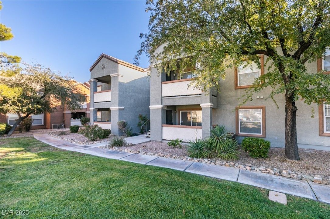 555 East Silverado Ranch Boulevard 1122 — photo 3