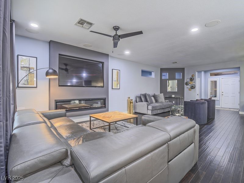 493 Pine Trace Court — photo 4 of 29