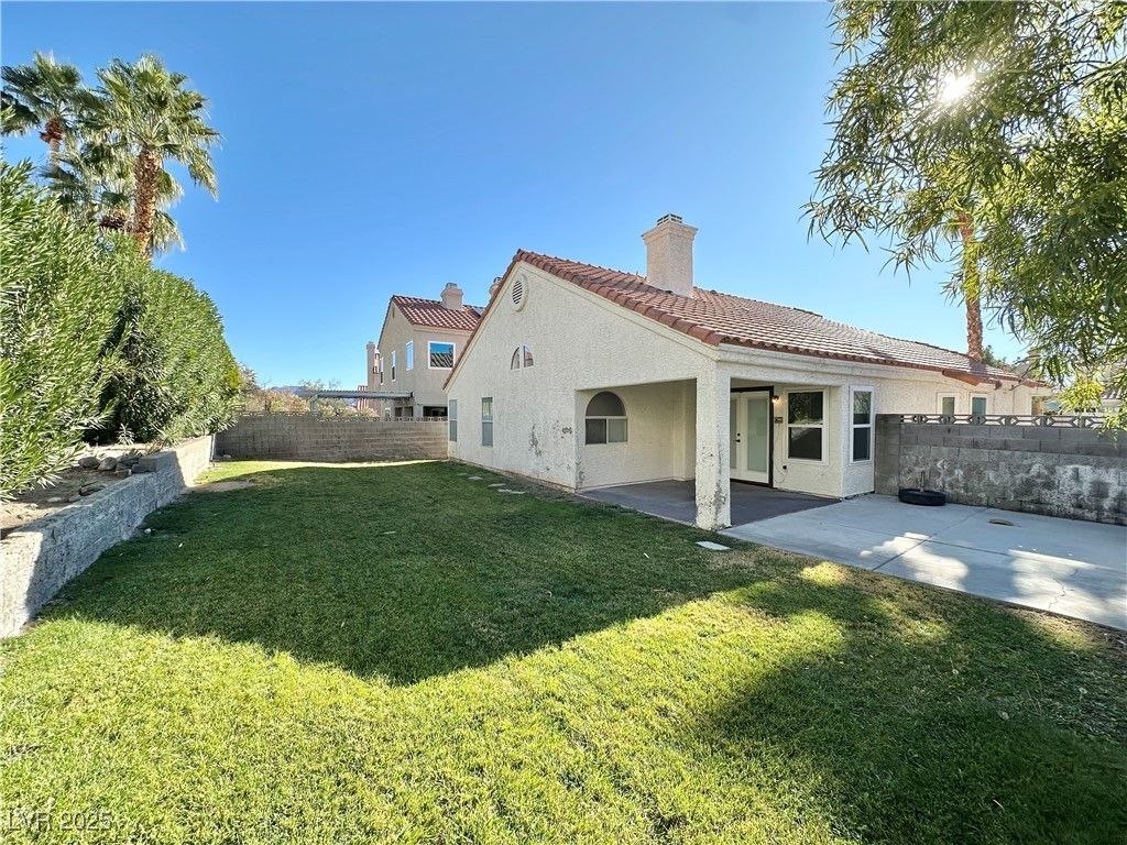 272 Comfort Drive — photo 1 of 23