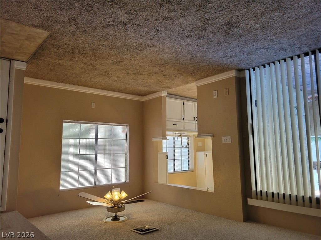 4860 Nara Vista Way 104 — photo 4
