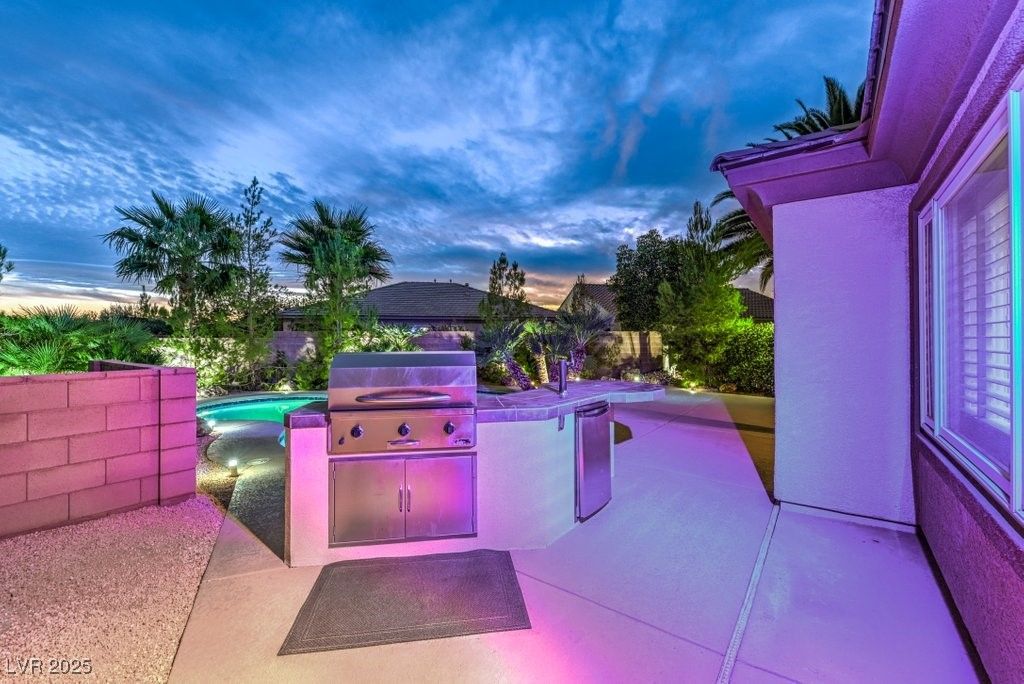 8633 Kennedy Heights Court — photo 4