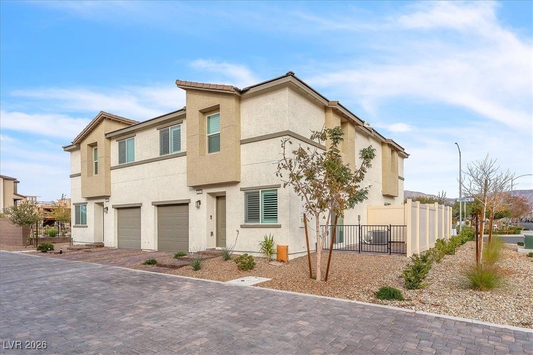 2814 Riverside Gold Court — photo 1