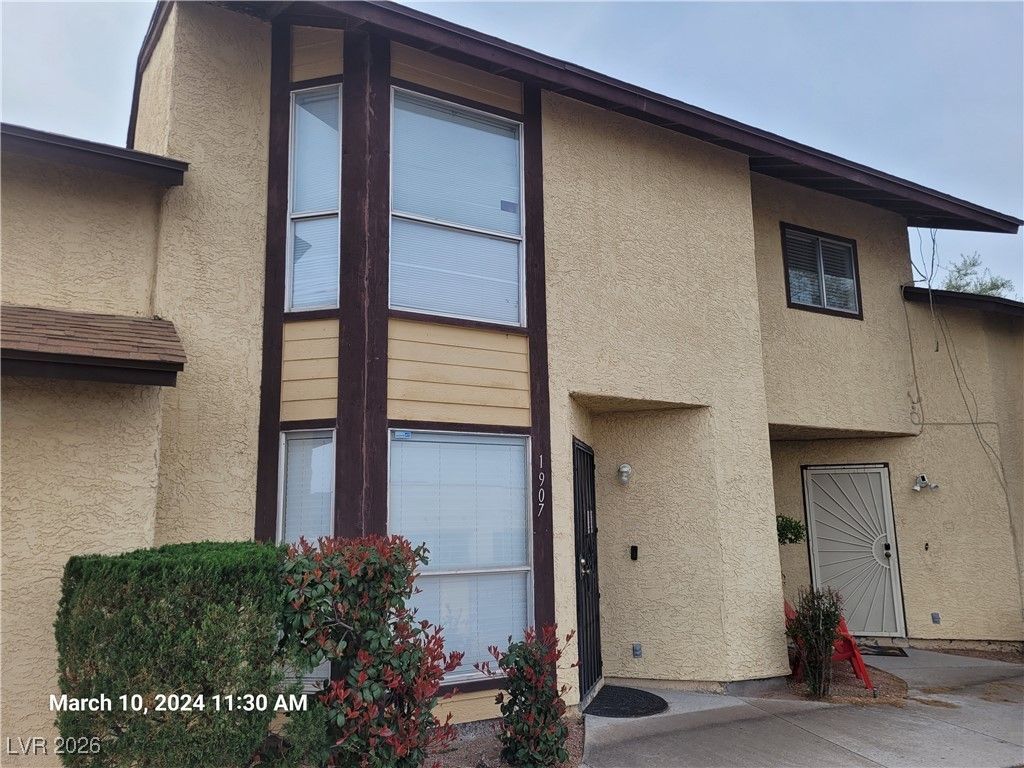 1907 Natalee Drive — photo 2 of 21