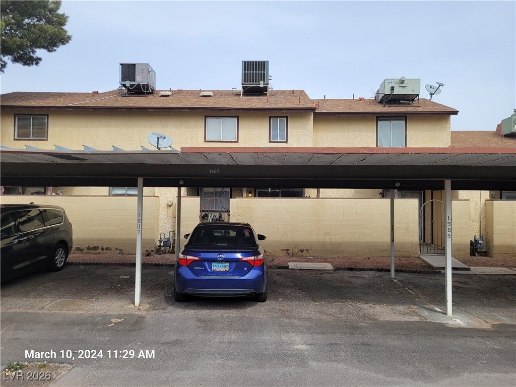 1907 Natalee Drive — photo 4 of 21