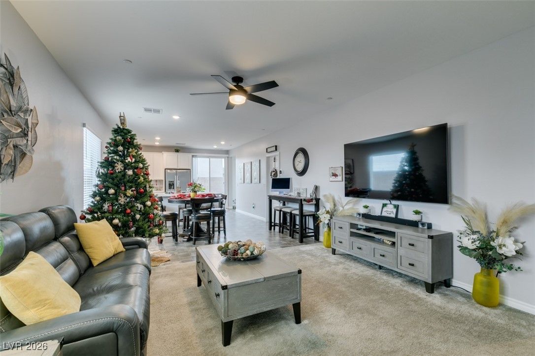 278 Fletcher Falls Street — photo 4