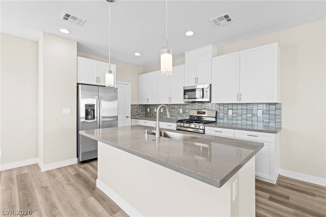8629 Ensworth Street 114 — photo 5 of 44