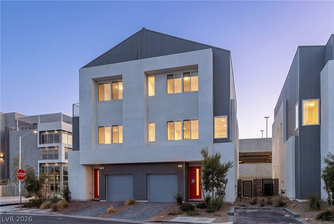 8629 Ensworth Street 113 — photo 1