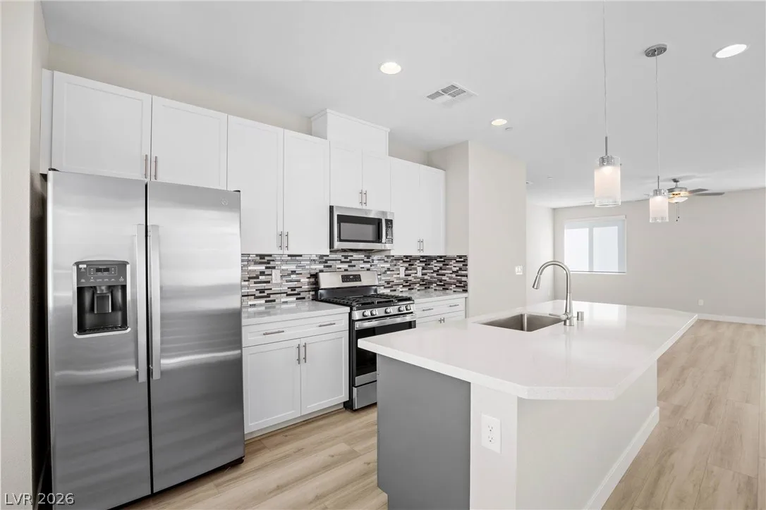 8629 Ensworth Street 113 — photo 3