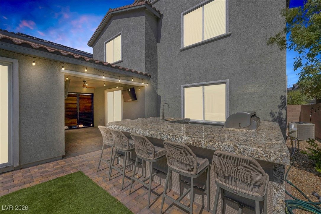 4437 Panoramic View Avenue — photo 4
