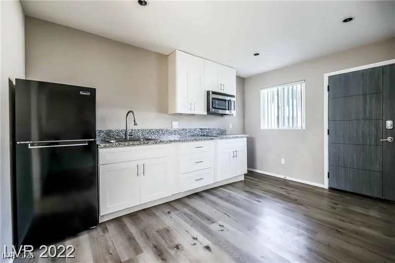 2201 Fairfield Avenue 17 — photo 3