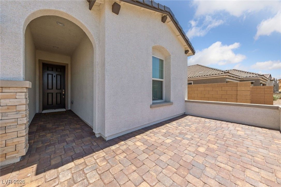 80 Cathedral Wash Place — photo 2
