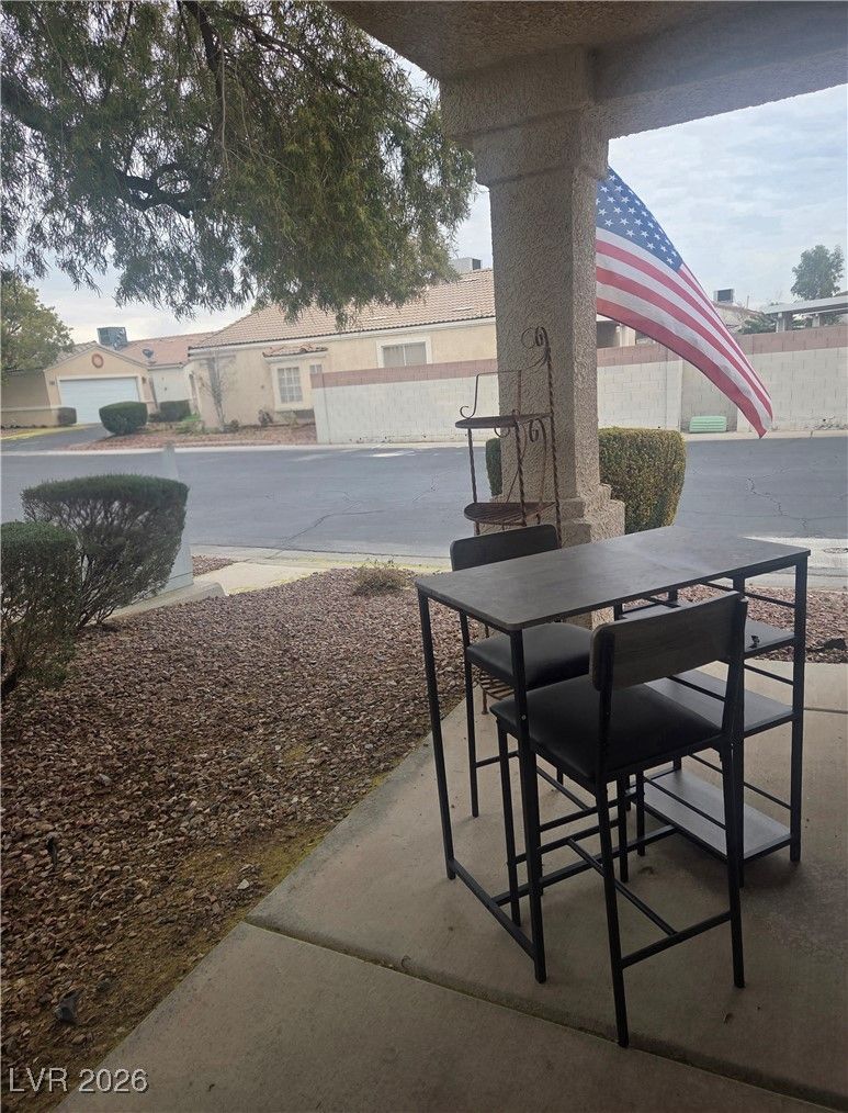 5123 Mascaro Drive — photo 2