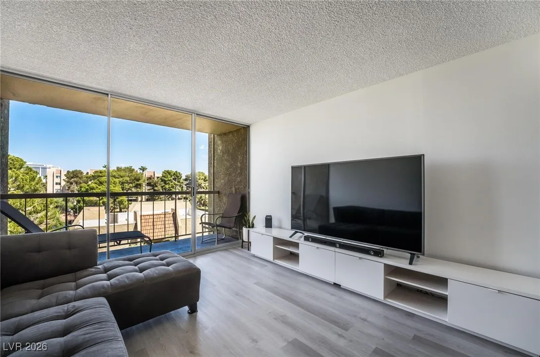 730 South Royal Crest Circle 444 — photo 4