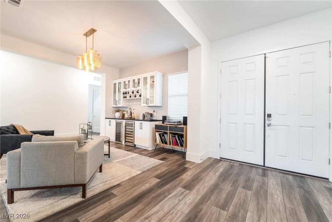 4109 Lailah Skye Avenue — photo 5