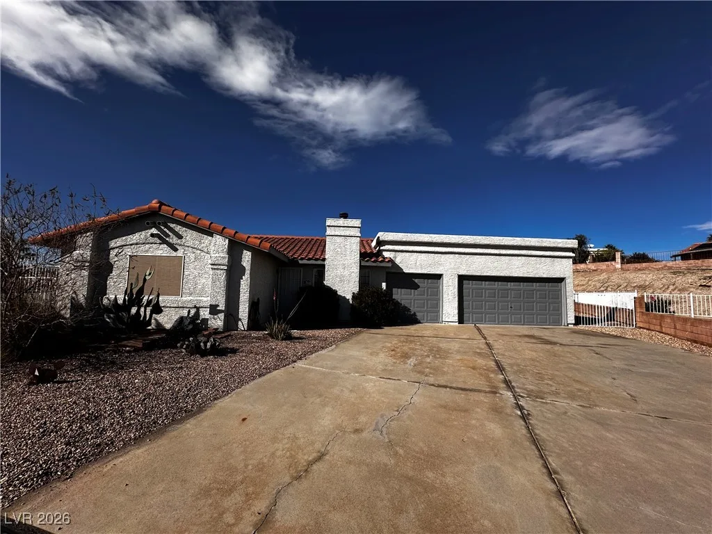 1826 Dunes Court — photo 2