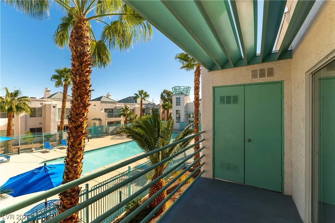 7100 PIRATES COVE Road 2089 — photo 2