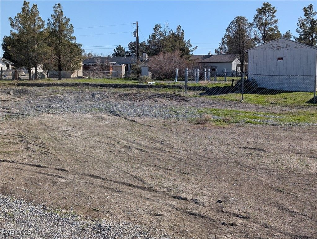 1711 West HORN Avenue — photo 3 of 3