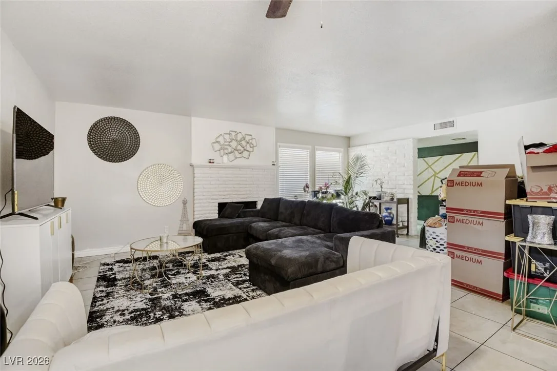 2765 Heritage Court — photo 3