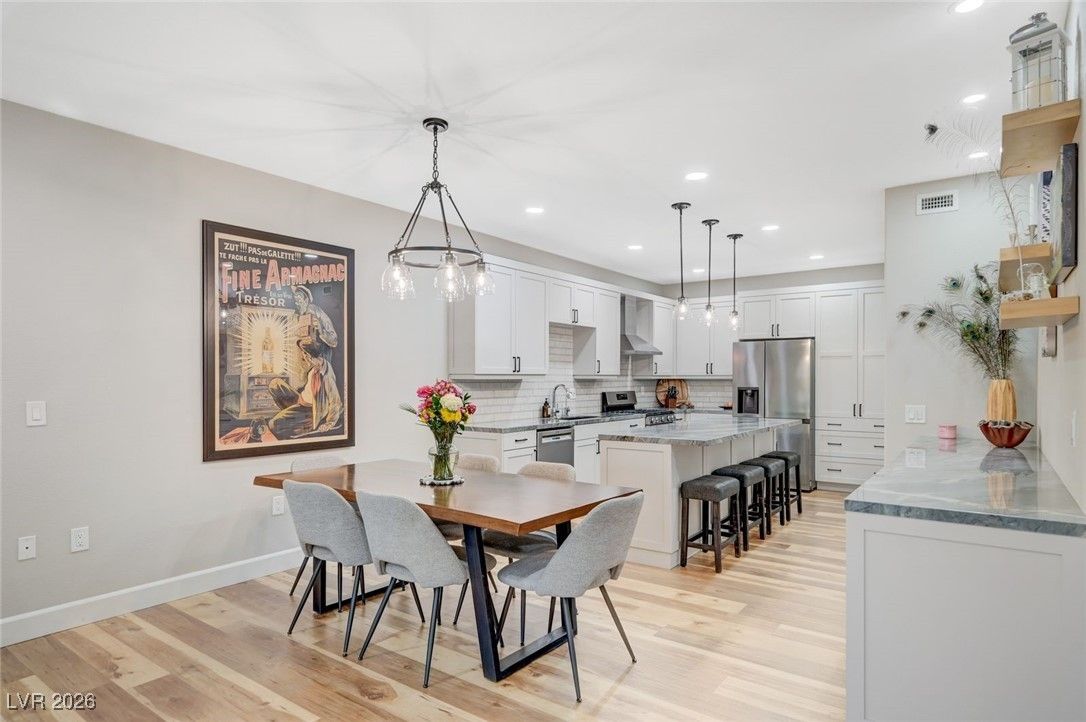 7450 South Eastern Avenue 1077 — photo 1 of 57