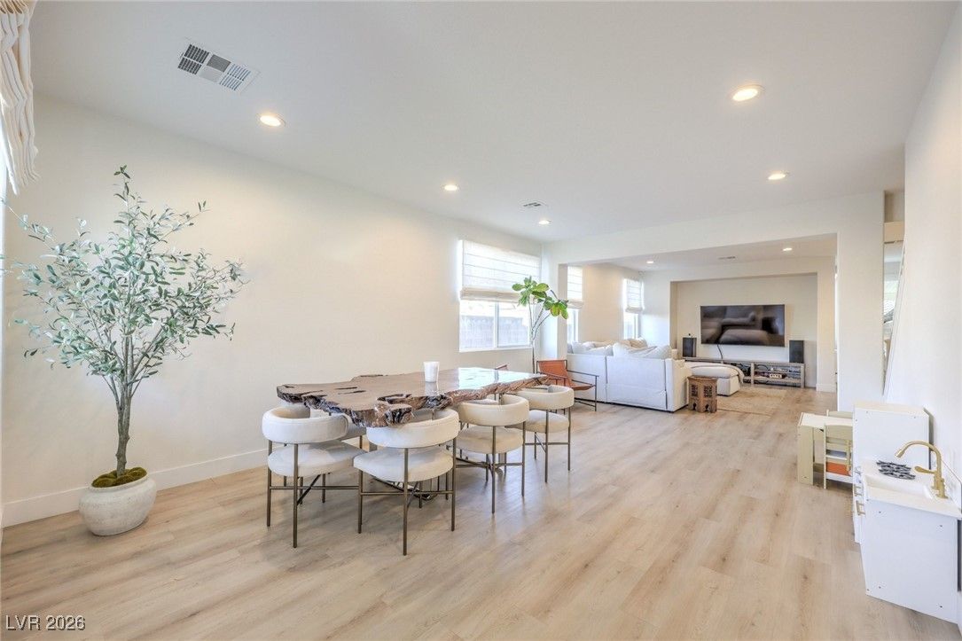 5404 Avent Ferry Street — photo 4
