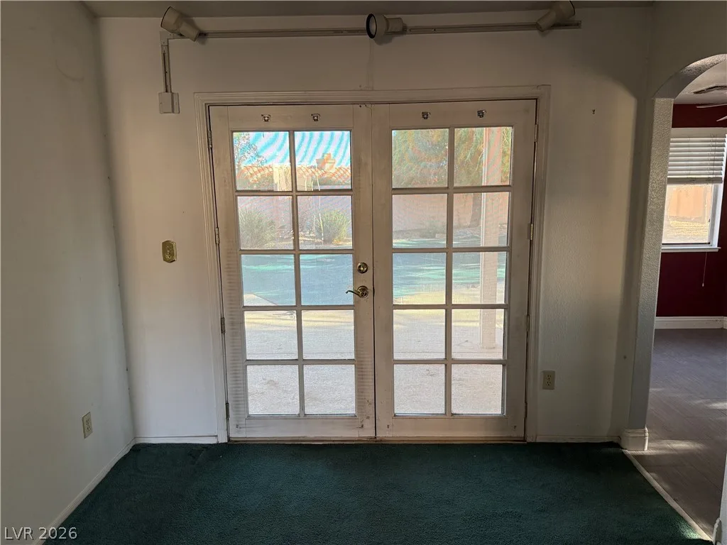 4410 La Reina Circle — photo 5