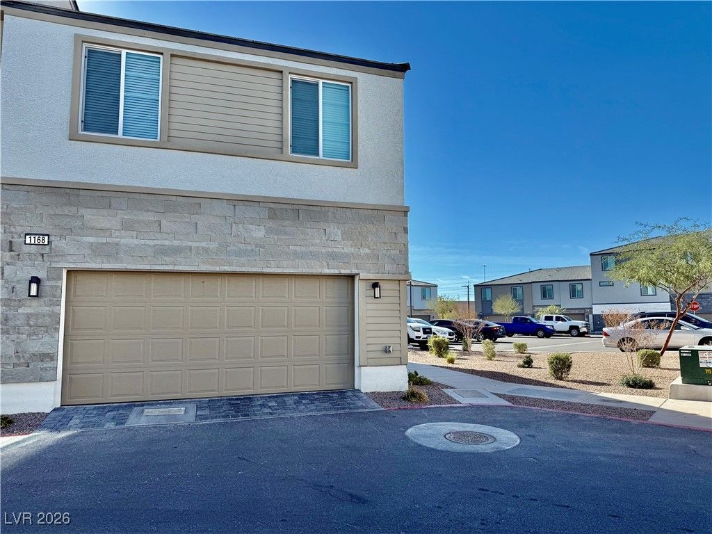 1168 Tektite Avenue — photo 2