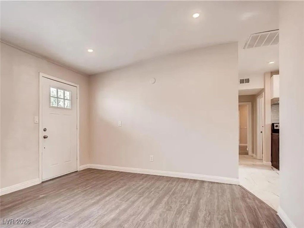 5903 Dodd Street — photo 5