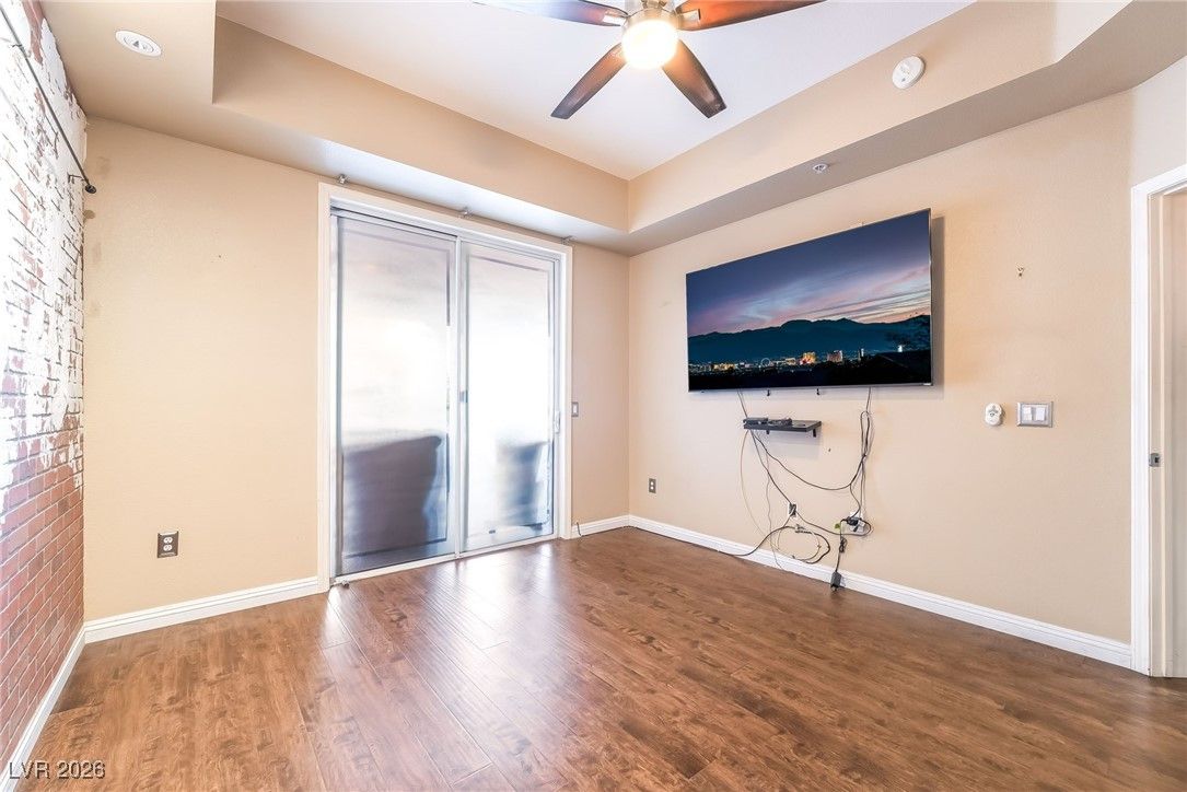 35 East Agate Avenue 201 — photo 5 of 28