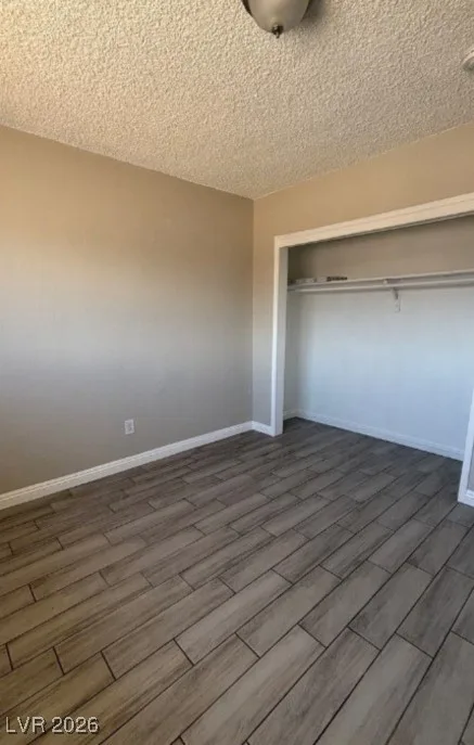 718 West Wilson Avenue 104 — photo 3 of 8