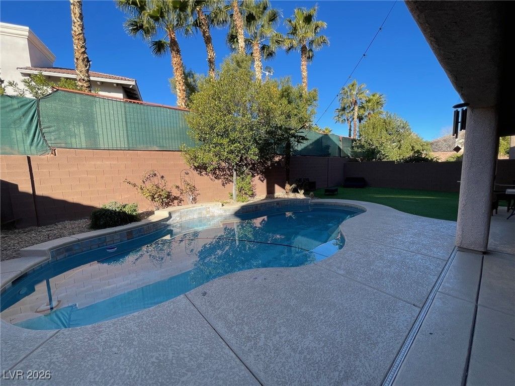 1001 Puerta Del Sol Drive — photo 4