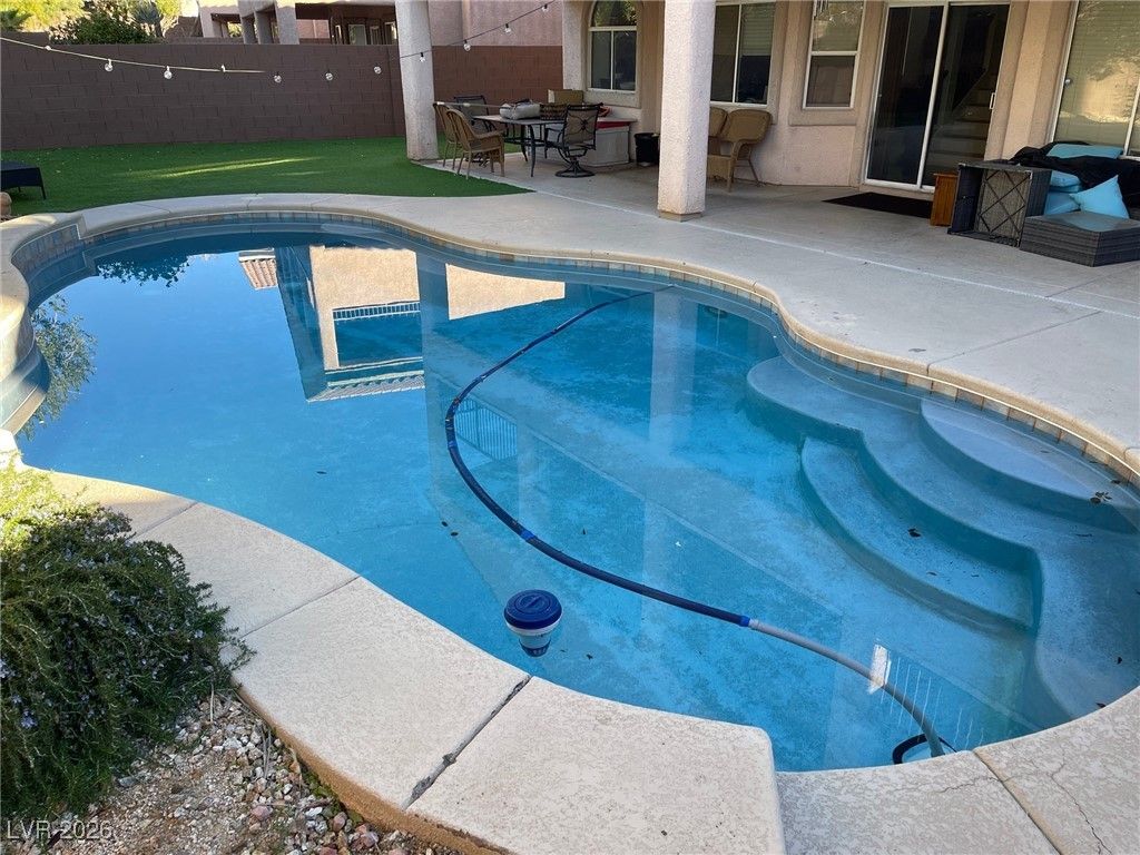 1001 Puerta Del Sol Drive — photo 5