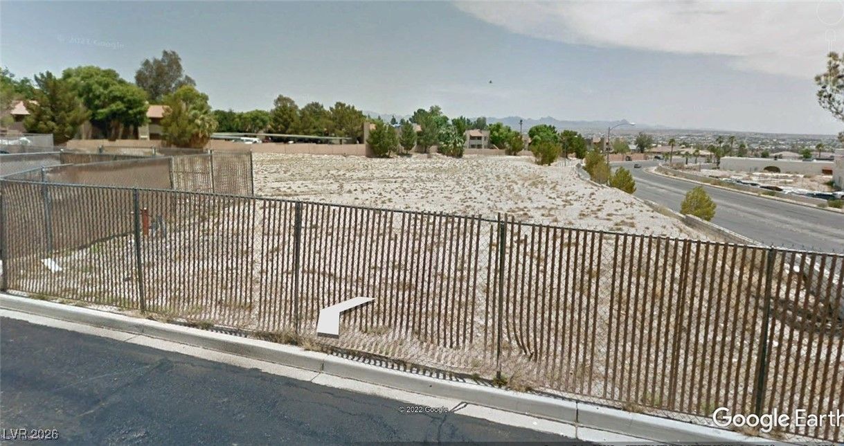 James A. Bilbray Parkway — photo 4 of 4