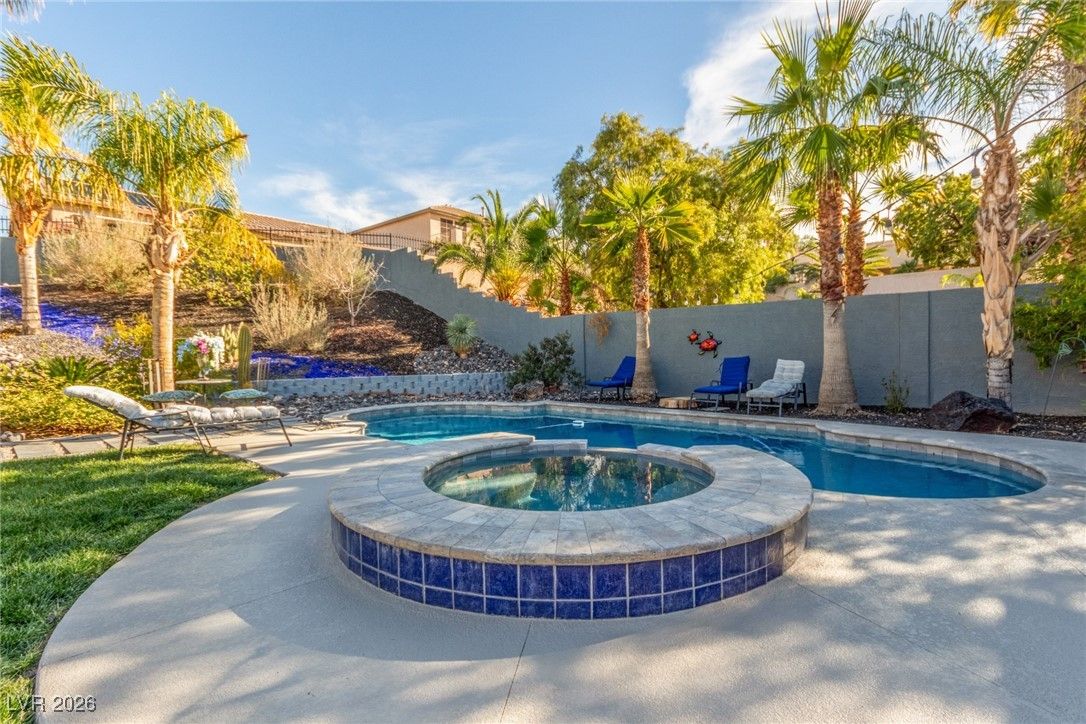 518 Dawn Cove Drive — photo 3
