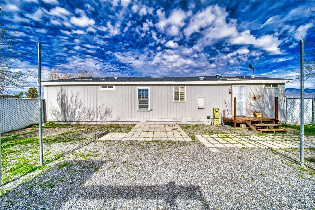 1171 West Greta Boulevard — photo 3