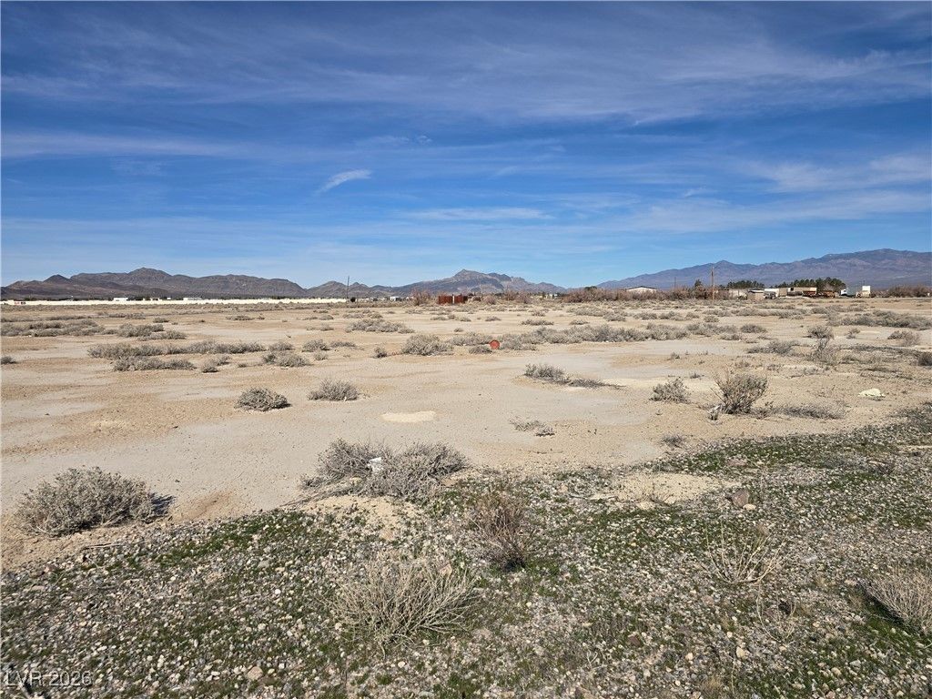 3700 West Nevada Highway 372 — photo 4 of 8