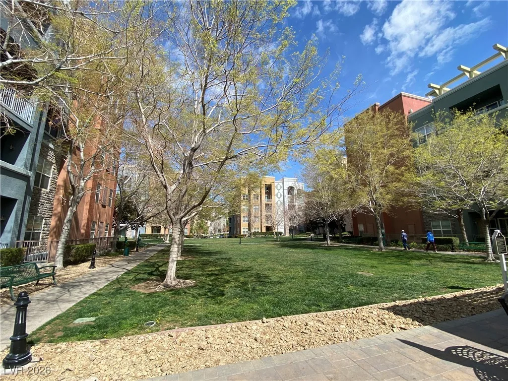 32 East Serene Avenue 217 — photo 3