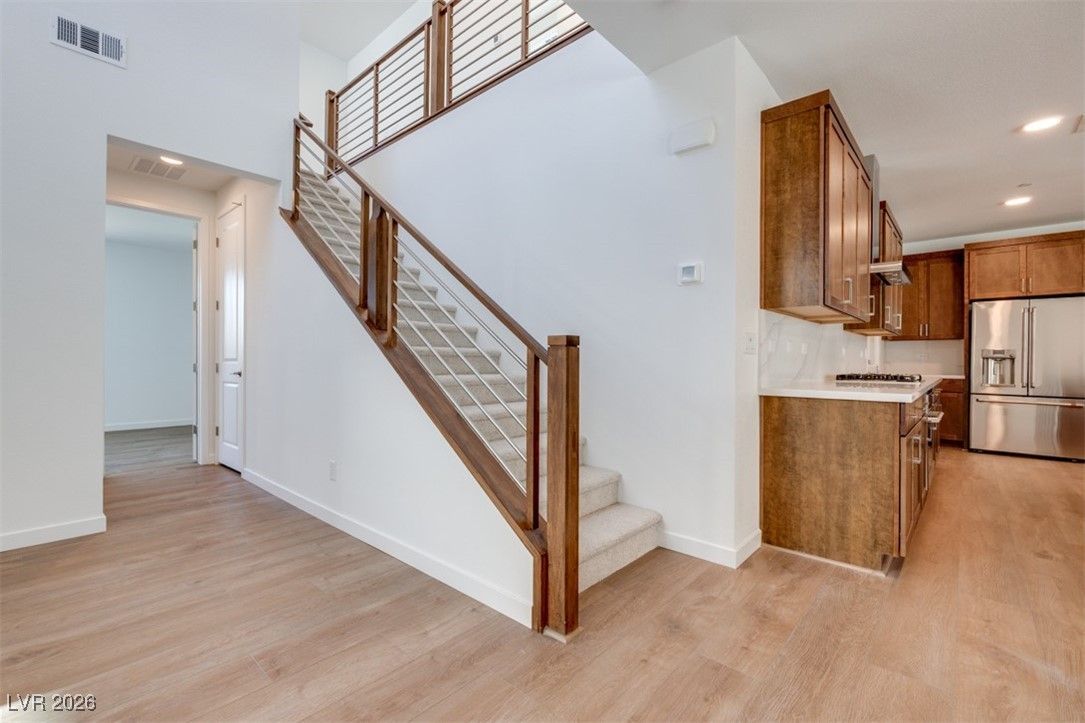9228 Simon Street — photo 4