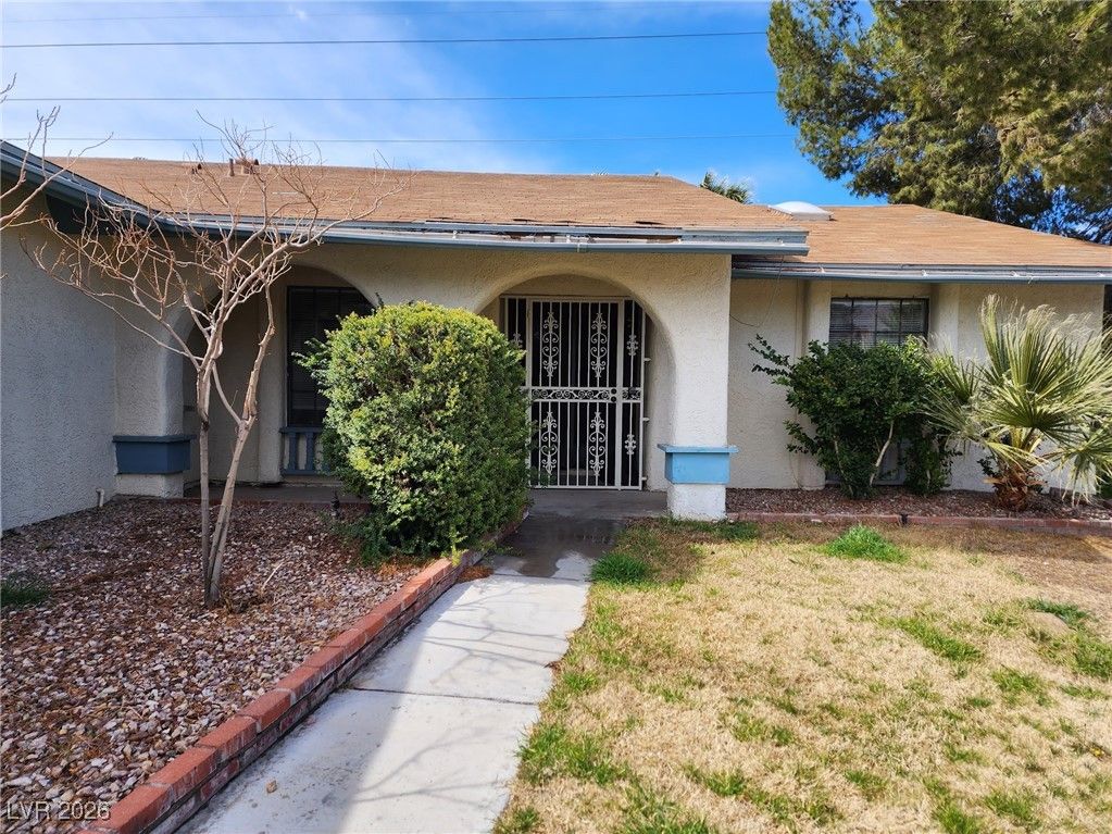1823 Niblick Circle — photo 2