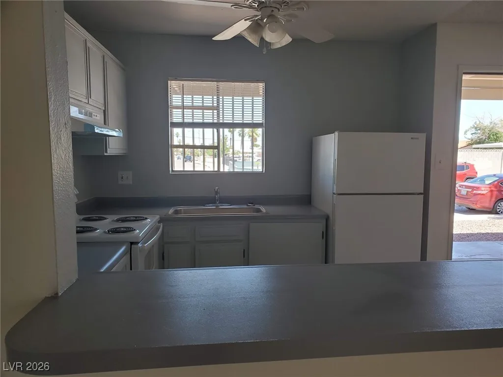 5390 Swenson Street 27 — photo 5