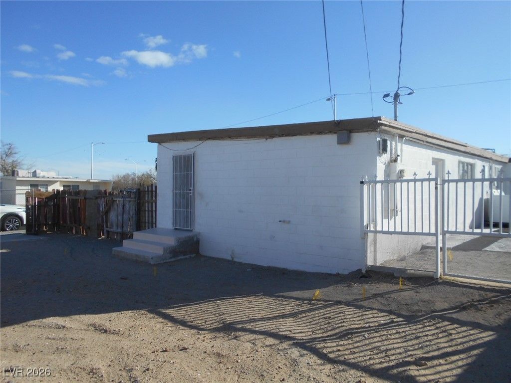 Photo 15