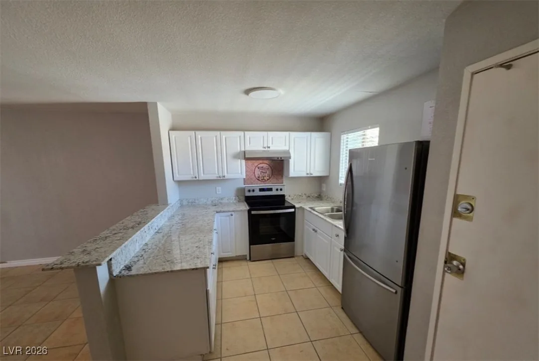 5440 Swenson Street 18 — photo 2