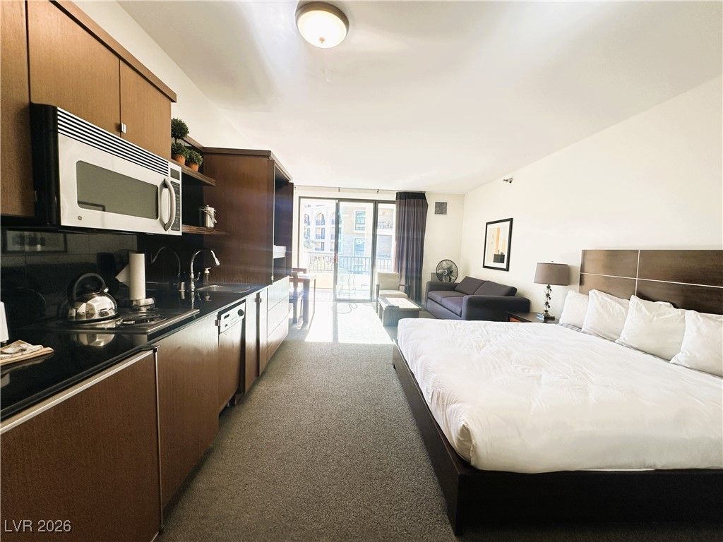 29 Montelago Boulevard 538 — photo 5