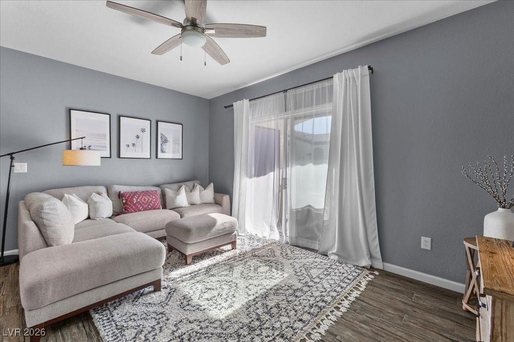 2291 West Horizon Ridge Parkway 11264 — photo 3